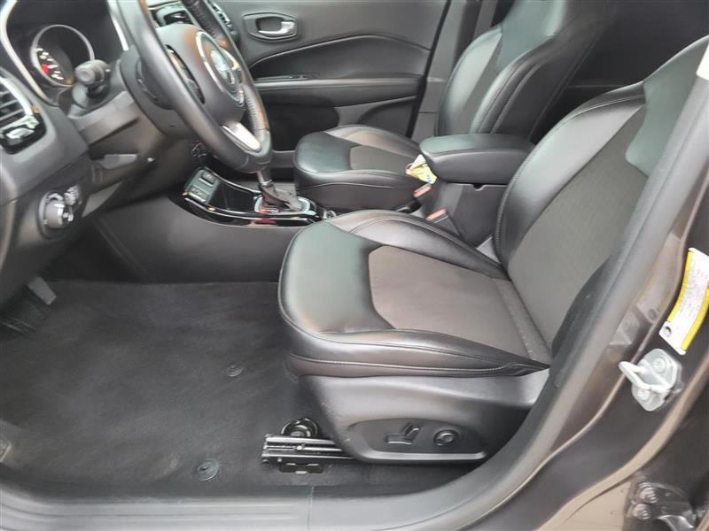 Jeep Compass Latitude FWD 2020