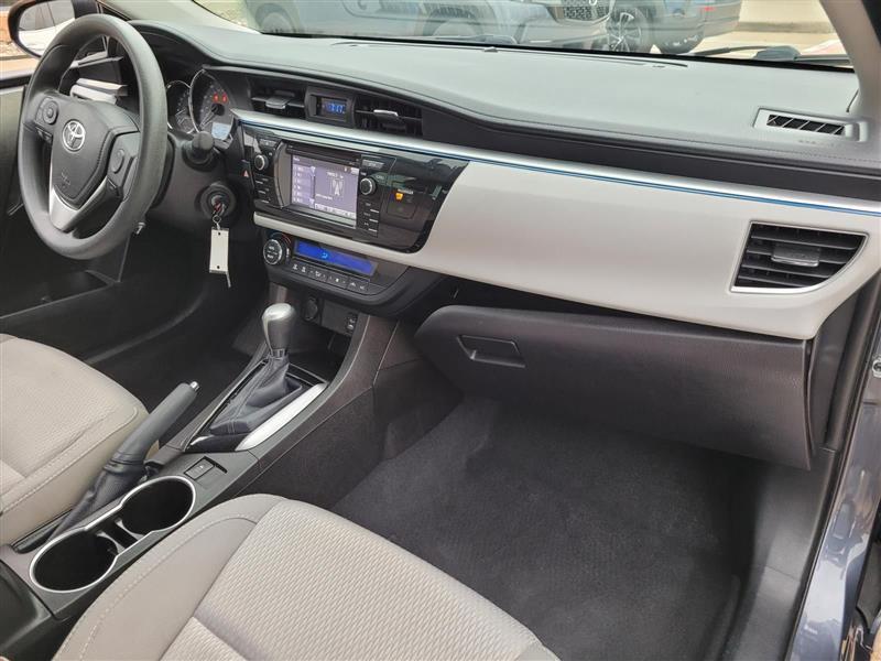 Toyota Corolla LE CVT 2015