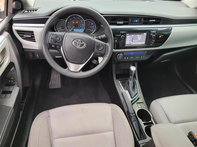 Toyota Corolla LE CVT 2015