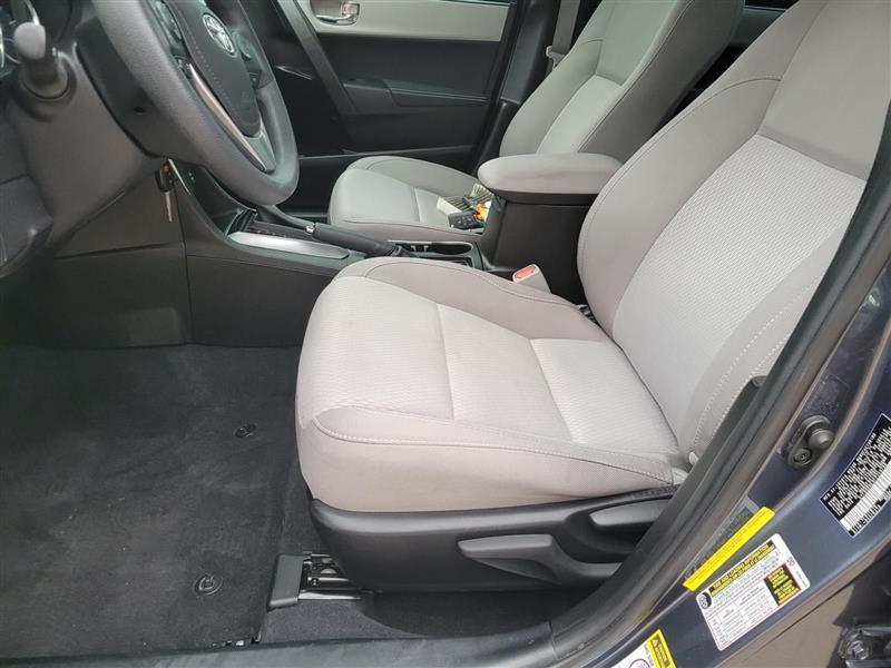 Toyota Corolla LE CVT 2015