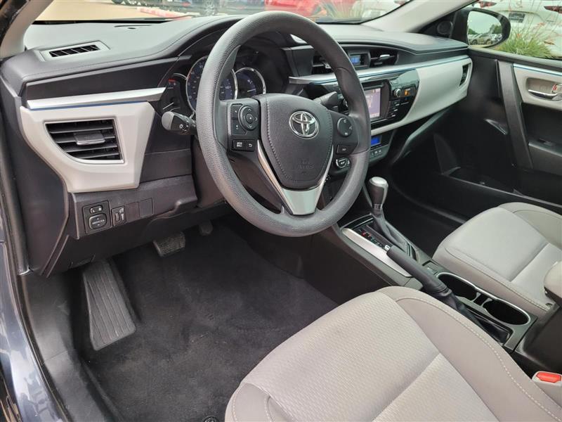 Toyota Corolla LE CVT 2015