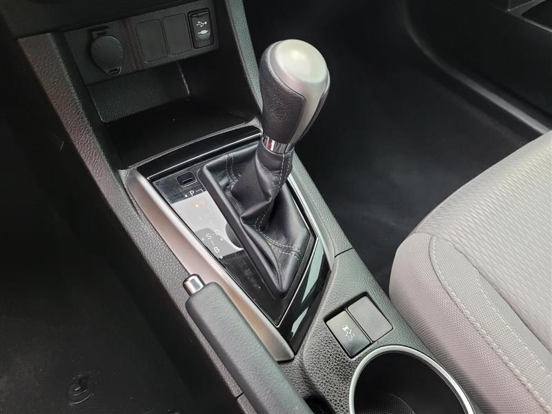 Toyota Corolla LE CVT 2015