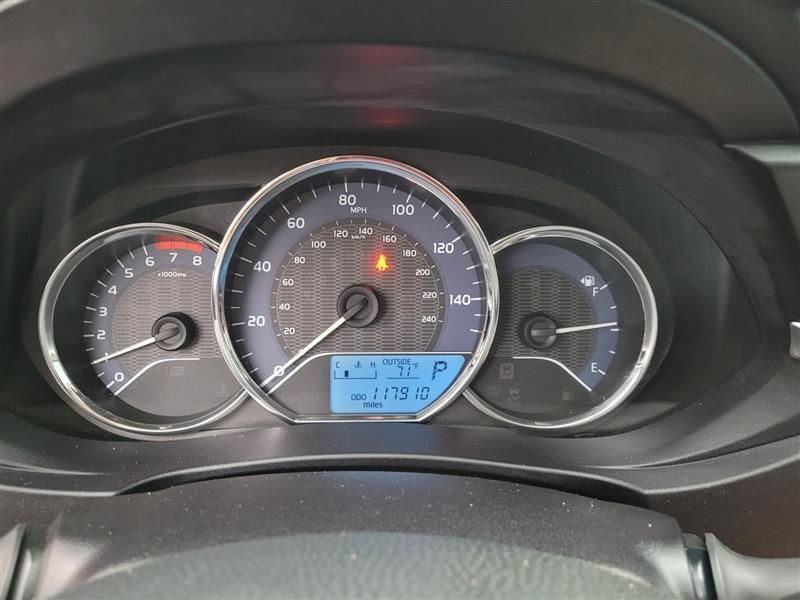 Toyota Corolla LE CVT 2015