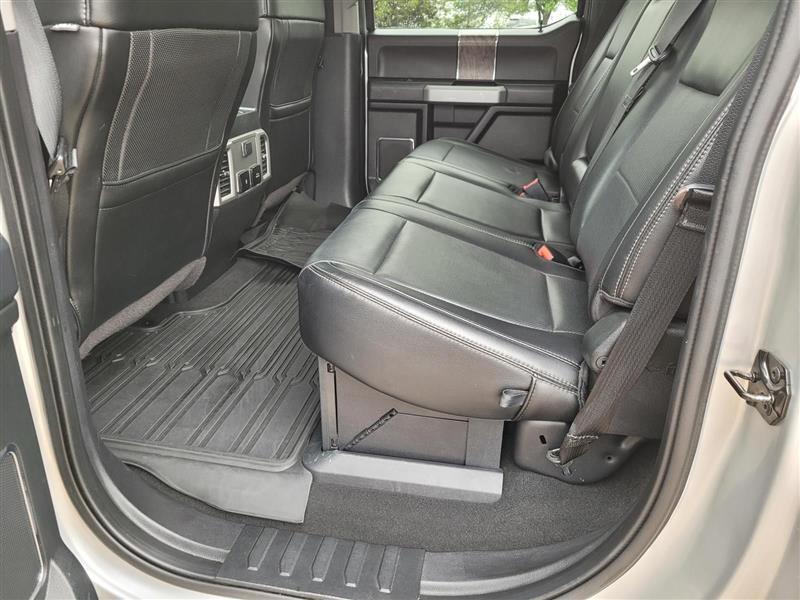 Ford F-250 SD Lariat Crew Cab 4WD 2019