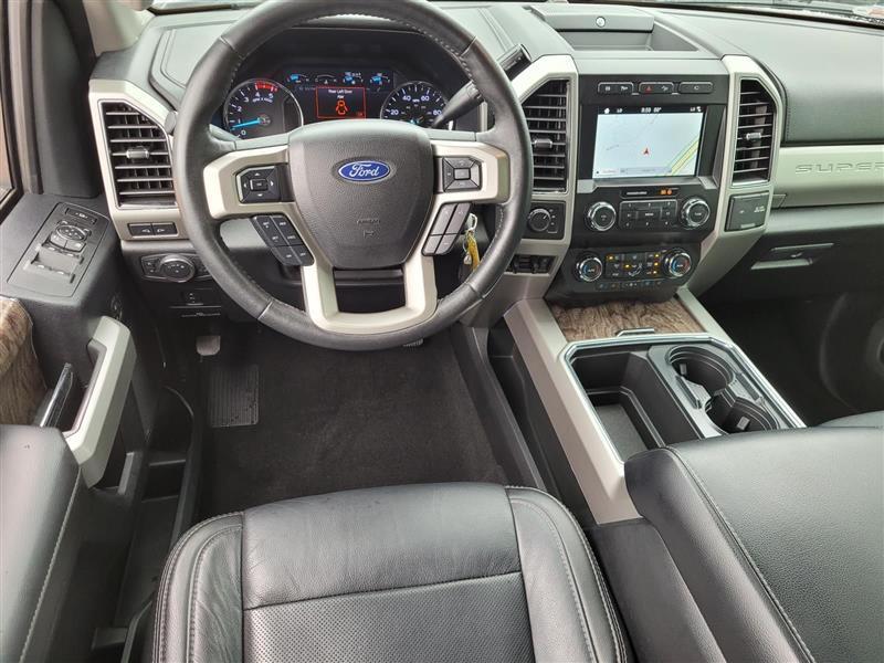 Ford F-250 SD Lariat Crew Cab 4WD 2019