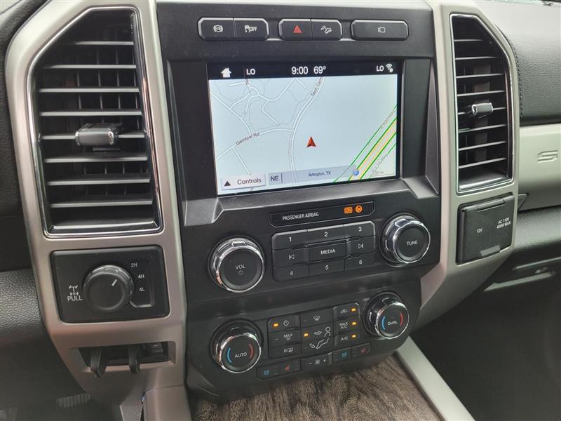 Ford F-250 SD Lariat Crew Cab 4WD 2019