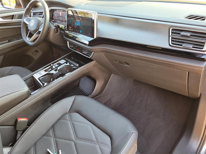 Volkswagen Atlas Cross Sport  2024