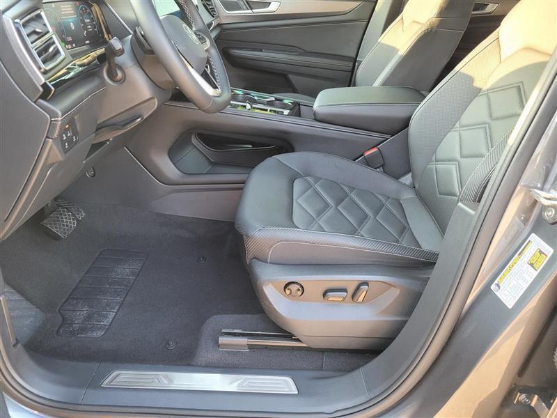 Volkswagen Atlas Cross Sport  2024