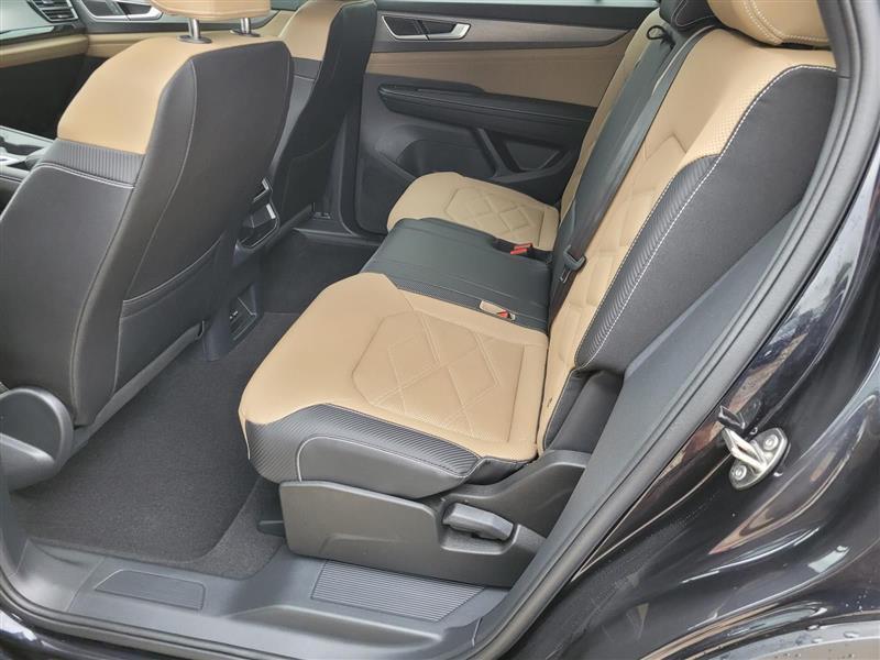 Volkswagen Atlas Cross Sport  2026