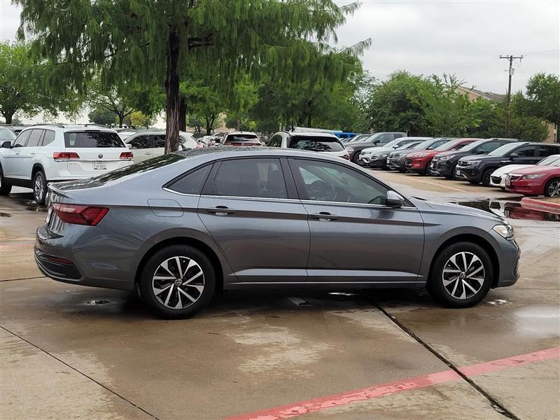 Volkswagen Jetta S 2024
