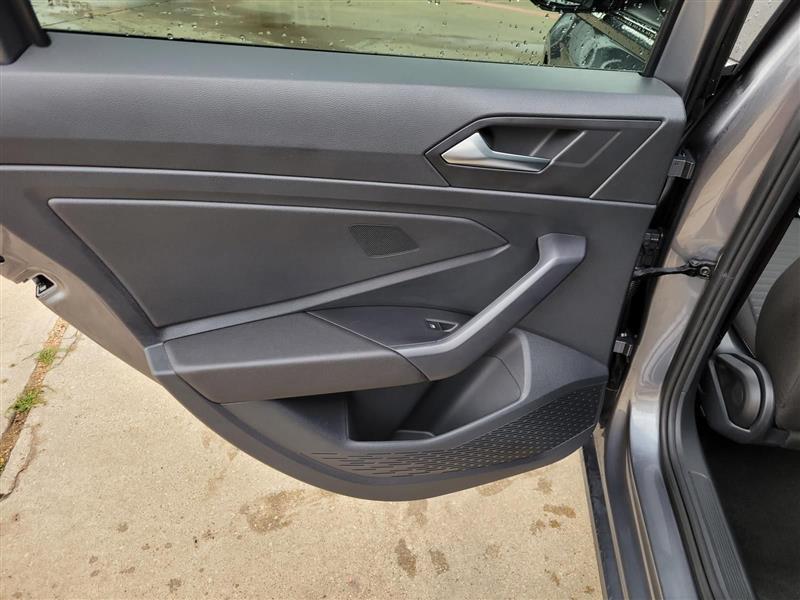 Volkswagen Jetta S 2024