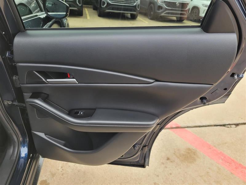Mazda CX-30 Select 2025