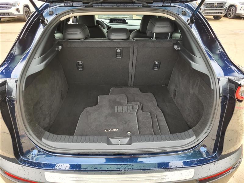 Mazda CX-30 Select 2025