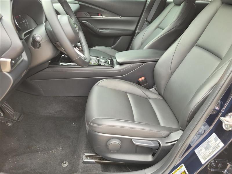 Mazda CX-30 Select 2025