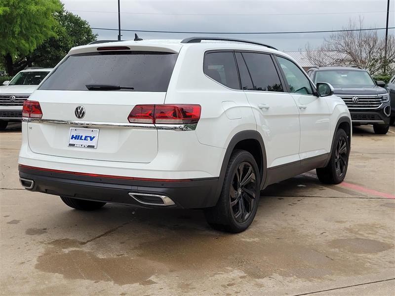 Volkswagen Atlas SE w/Technology 2022