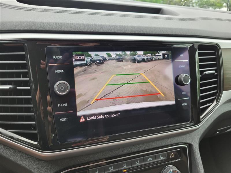 Volkswagen Atlas SE w/Technology 2022