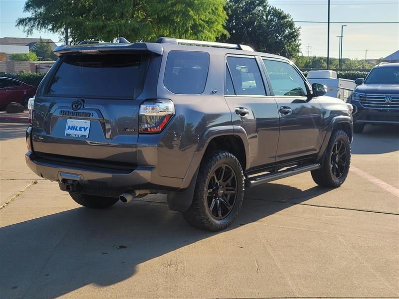 Toyota 4Runner SR5 Premium 4WD 2023
