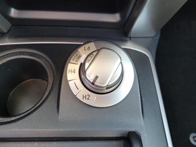 Toyota 4Runner SR5 Premium 4WD 2023