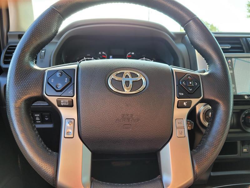 Toyota 4Runner SR5 Premium 4WD 2023