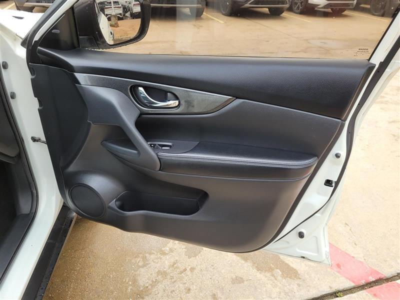 Nissan Rogue SL FWD 2016