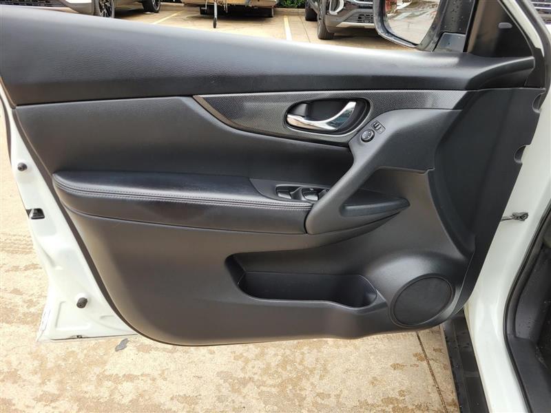 Nissan Rogue SL FWD 2016
