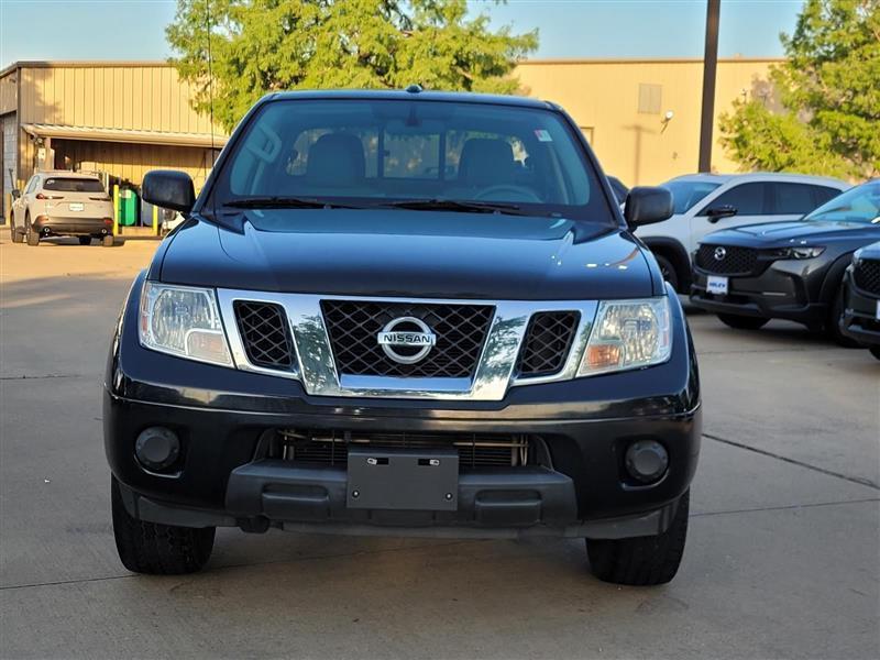 Nissan Frontier SV Crew Cab 5AT 4WD 2018