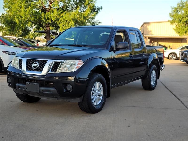 Nissan Frontier SV Crew Cab 5AT 4WD 2018