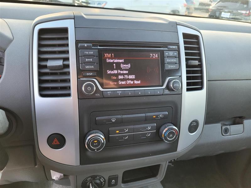 Nissan Frontier SV Crew Cab 5AT 4WD 2018