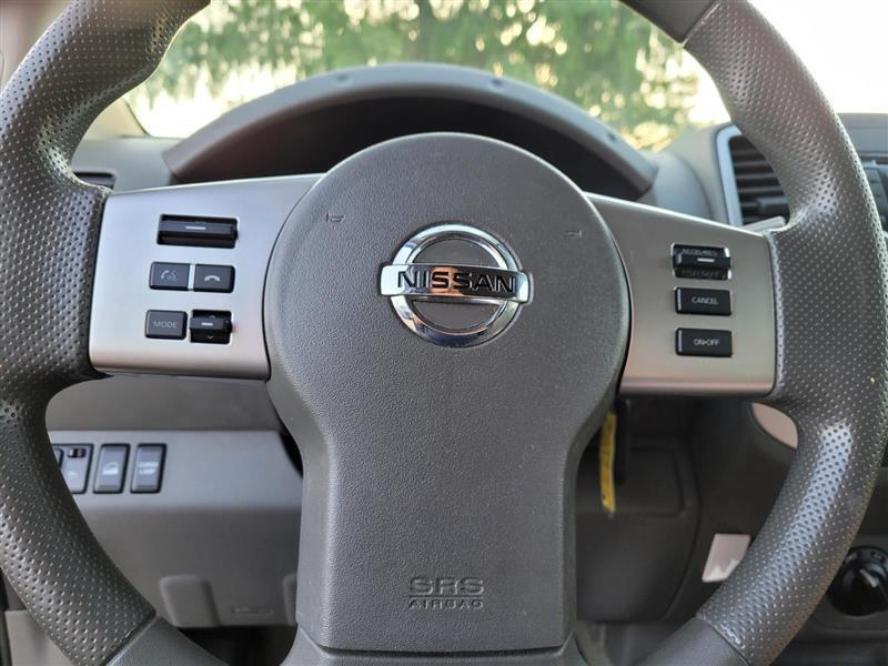 Nissan Frontier SV Crew Cab 5AT 4WD 2018