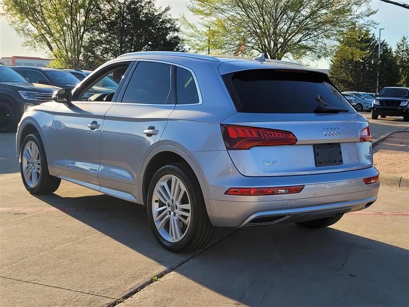 Audi Q5 2.0T Premium Plus quattro 2018