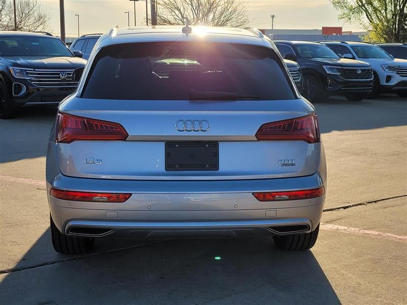Audi Q5 2.0T Premium Plus quattro 2018
