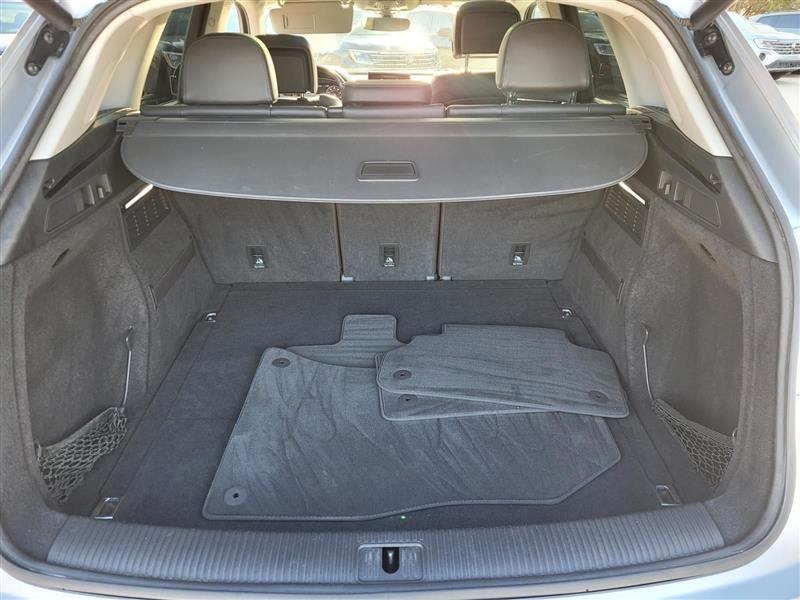 Audi Q5 2.0T Premium Plus quattro 2018