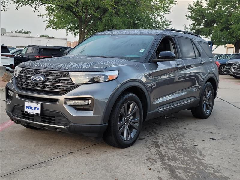 Ford Explorer XLT 2023