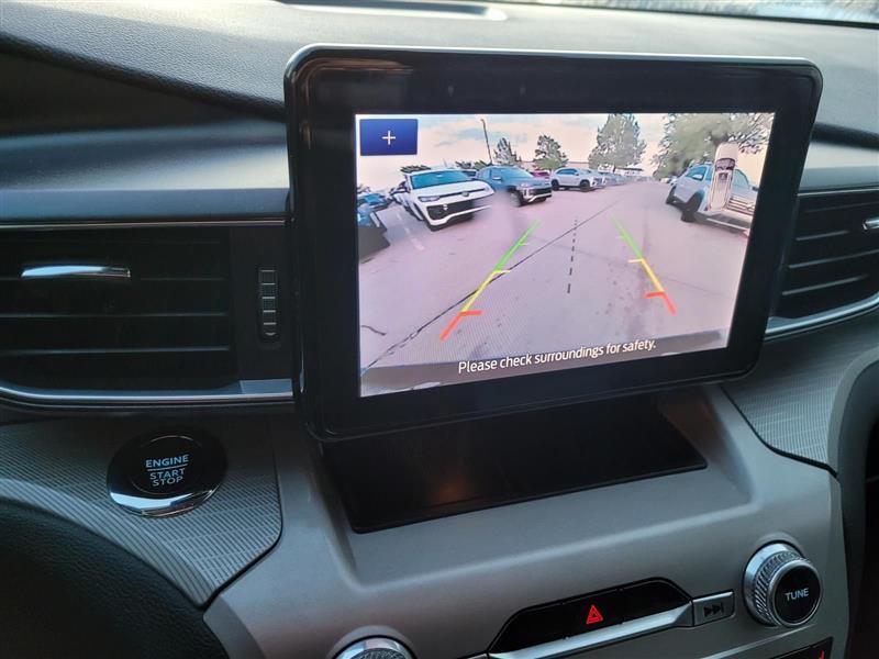 Ford Explorer XLT 2023
