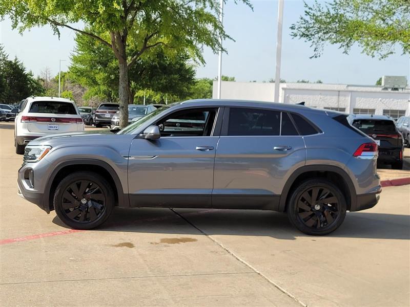 Volkswagen Atlas Cross Sport SE w/Technology 2024