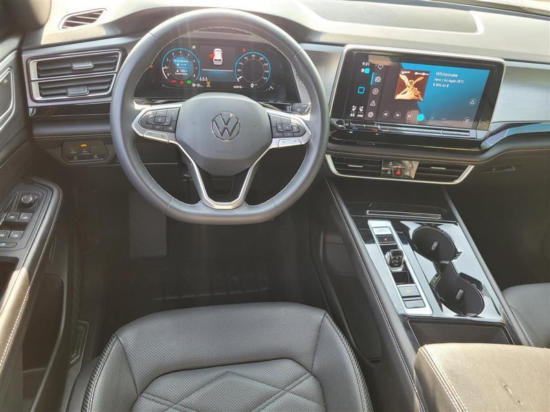 Volkswagen Atlas Cross Sport SE w/Technology 2024