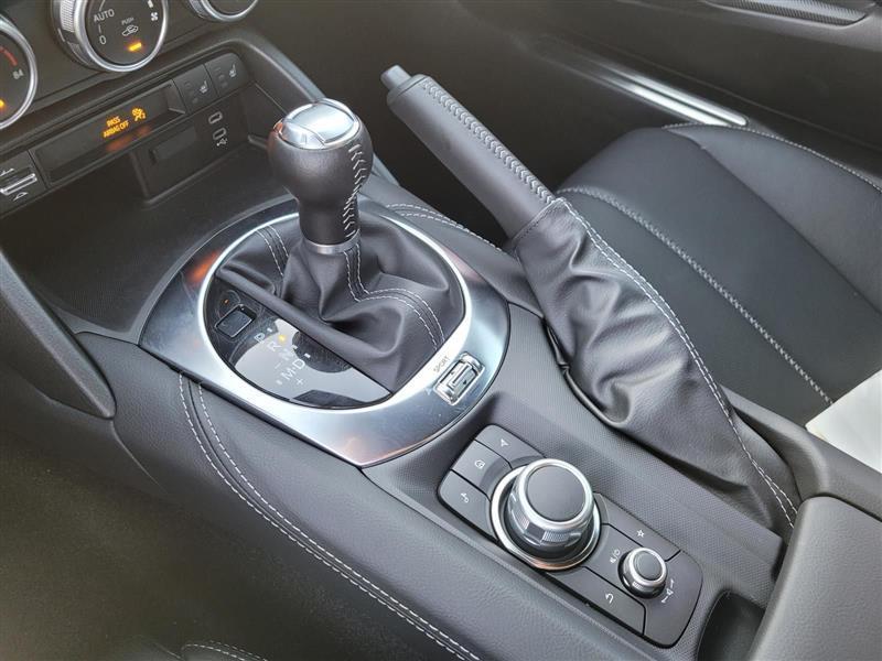Mazda MX-5 Miata RF Grand Touring 6MT 2025