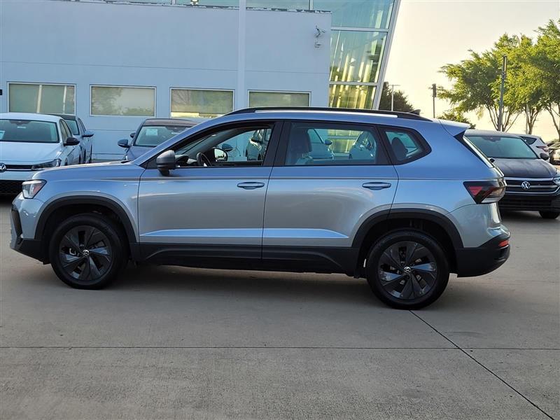 Volkswagen Taos S 2025