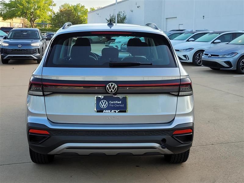 Volkswagen Taos S 2025