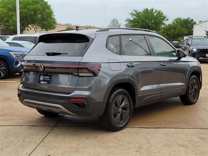 Volkswagen Taos S 2025