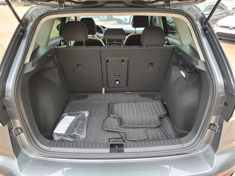 Volkswagen Taos S 2025
