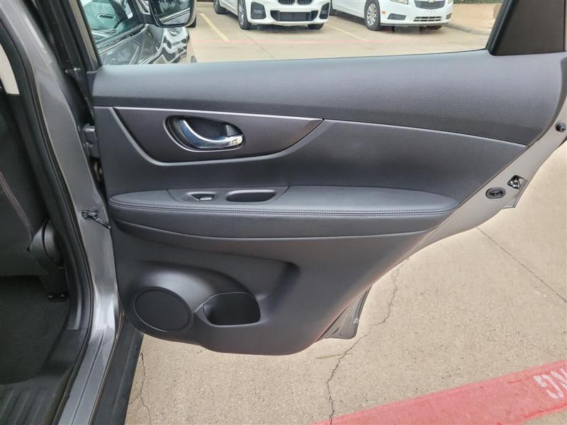 Nissan Rogue S 2WD 2016