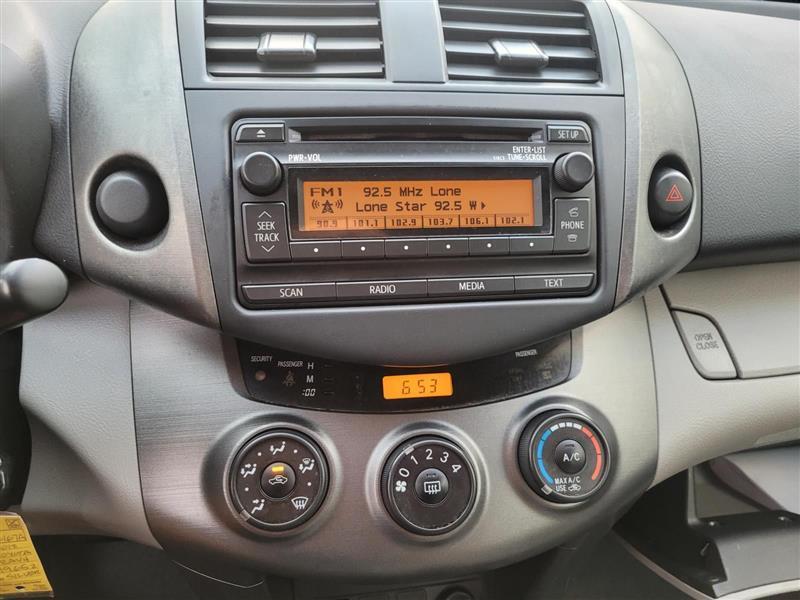 Toyota RAV4 Base I4 2WD 2012