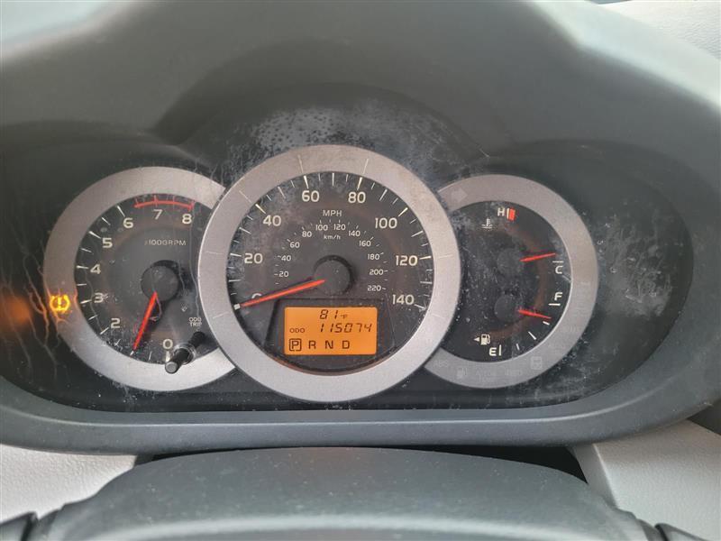 Toyota RAV4 Base I4 2WD 2012