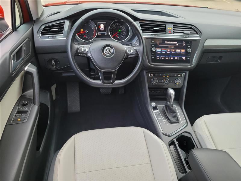 Volkswagen Tiguan SE 2019