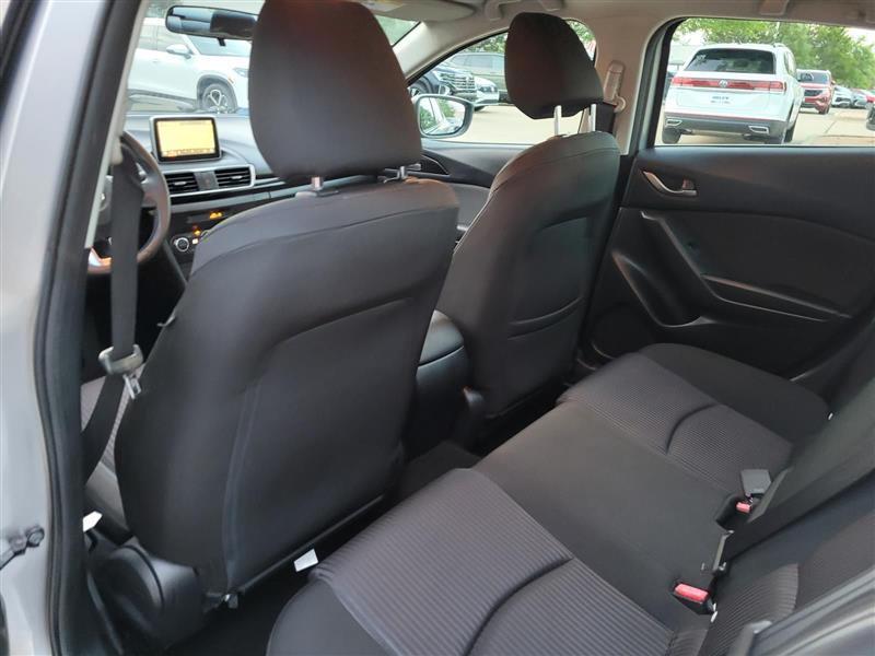 Mazda MAZDA3 i Touring AT 4-Door 2014