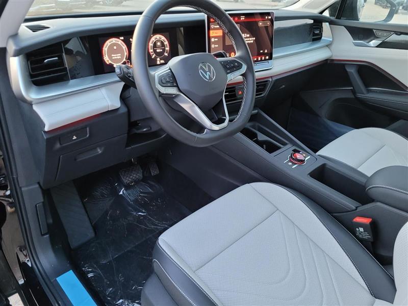 Volkswagen Tiguan SE 2026