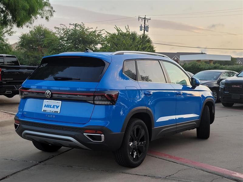 Volkswagen Taos SE 2025