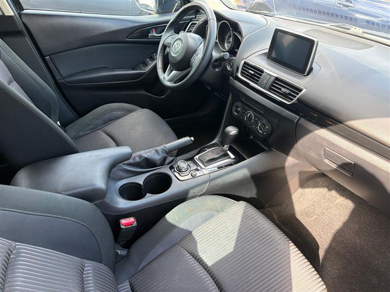 Mazda MAZDA3 i Touring AT 5-Door 2015