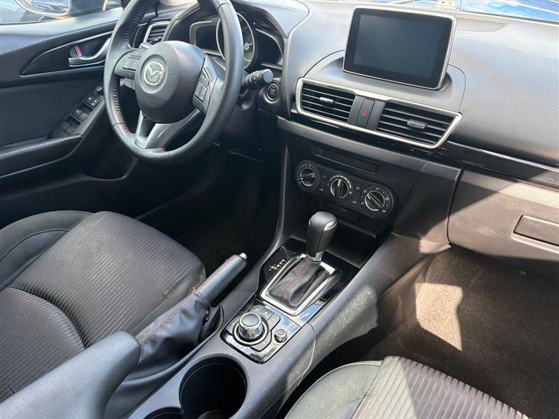 Mazda MAZDA3 i Touring AT 5-Door 2015